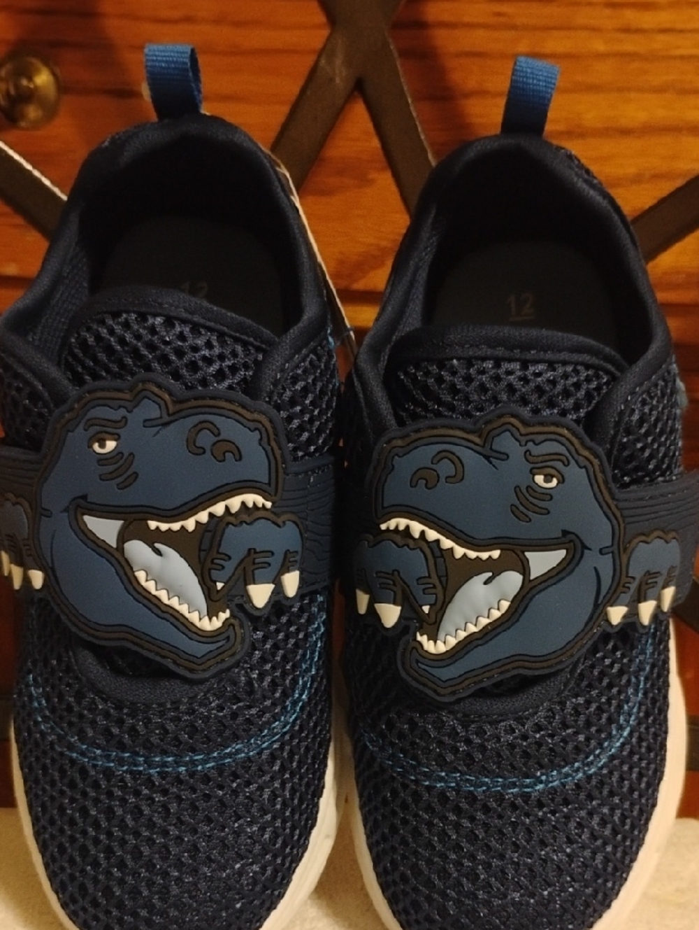 Carter’s Light-Up Shark Toddler Shoes – Size 12 🦈✨ NWT